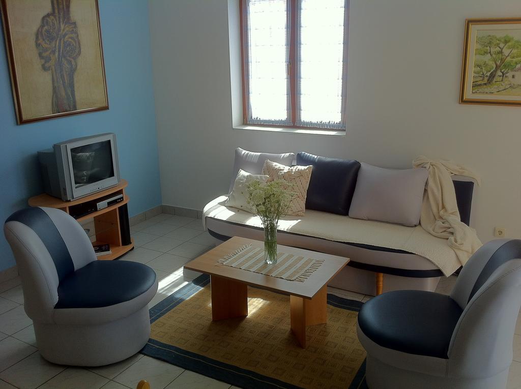 Apartments Leona & David 马林斯卡 客房 照片